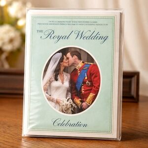 The Royal Wedding Celebration Greeting Card - Mint Green